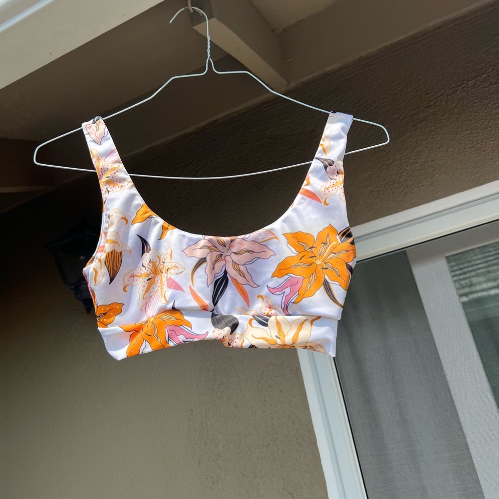 Bikini top